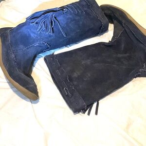 BLUE SUEDE  BOOTS SIZE 8 . ,FRINGES .